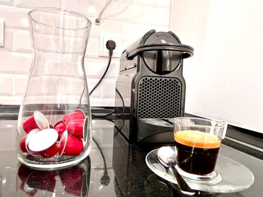 New-Romantic Studio Near The Beach! Paco de Arcos Ngoại thất bức ảnh