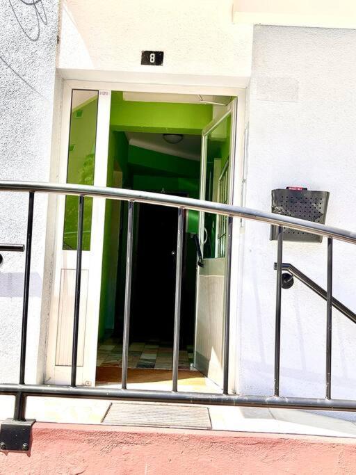 New-Romantic Studio Near The Beach! Paco de Arcos Ngoại thất bức ảnh